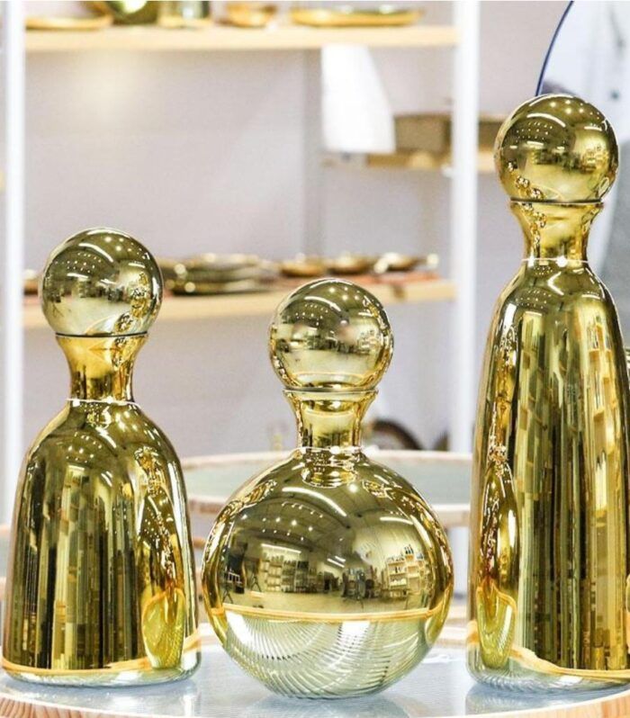 فازة زجاج ذهبي غطاء طابة 18